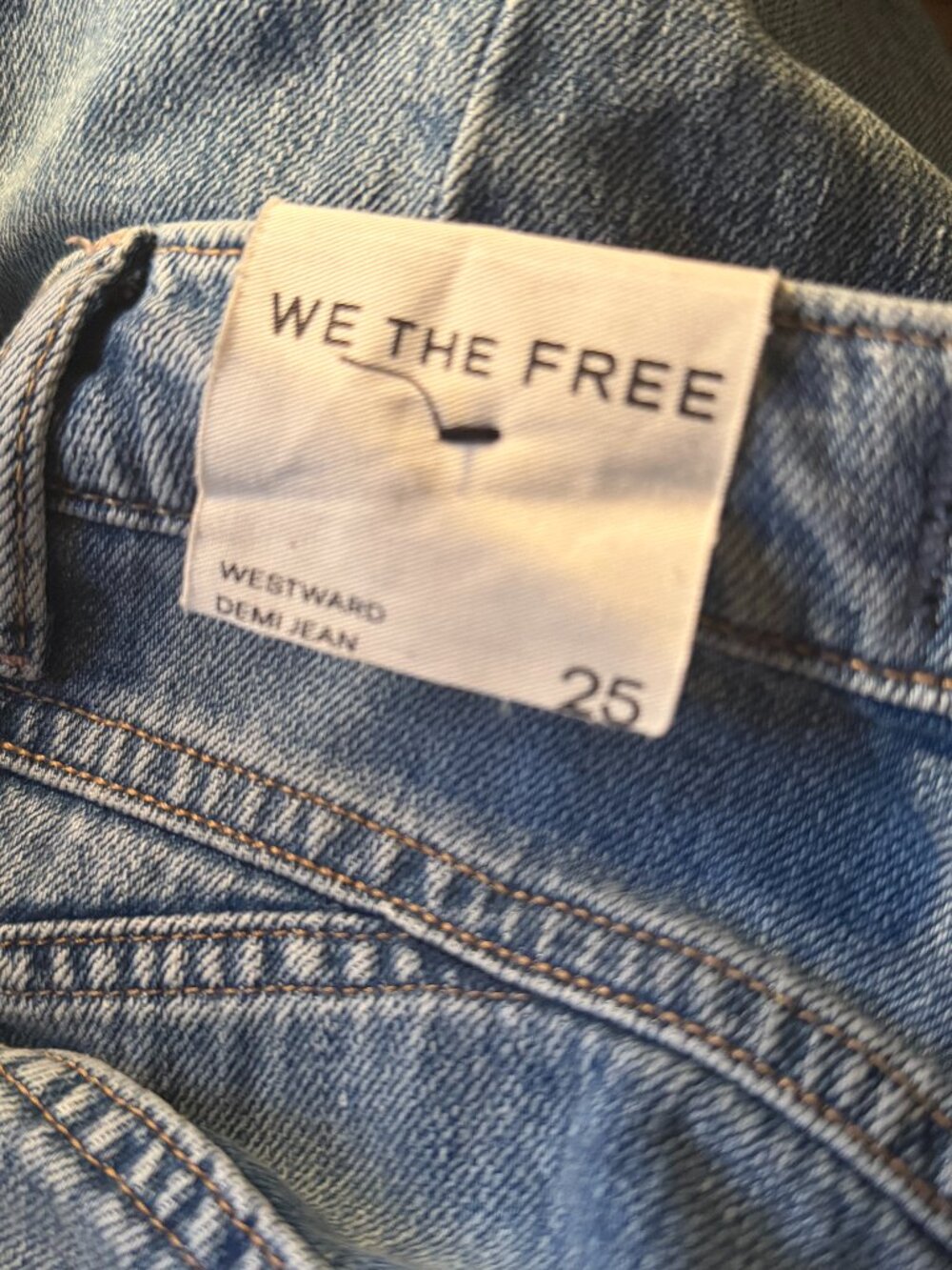 Free People We The Free Women Who Is She Westward Demi Jeans Size 25 NWT 158$ - Picture 6 of 6